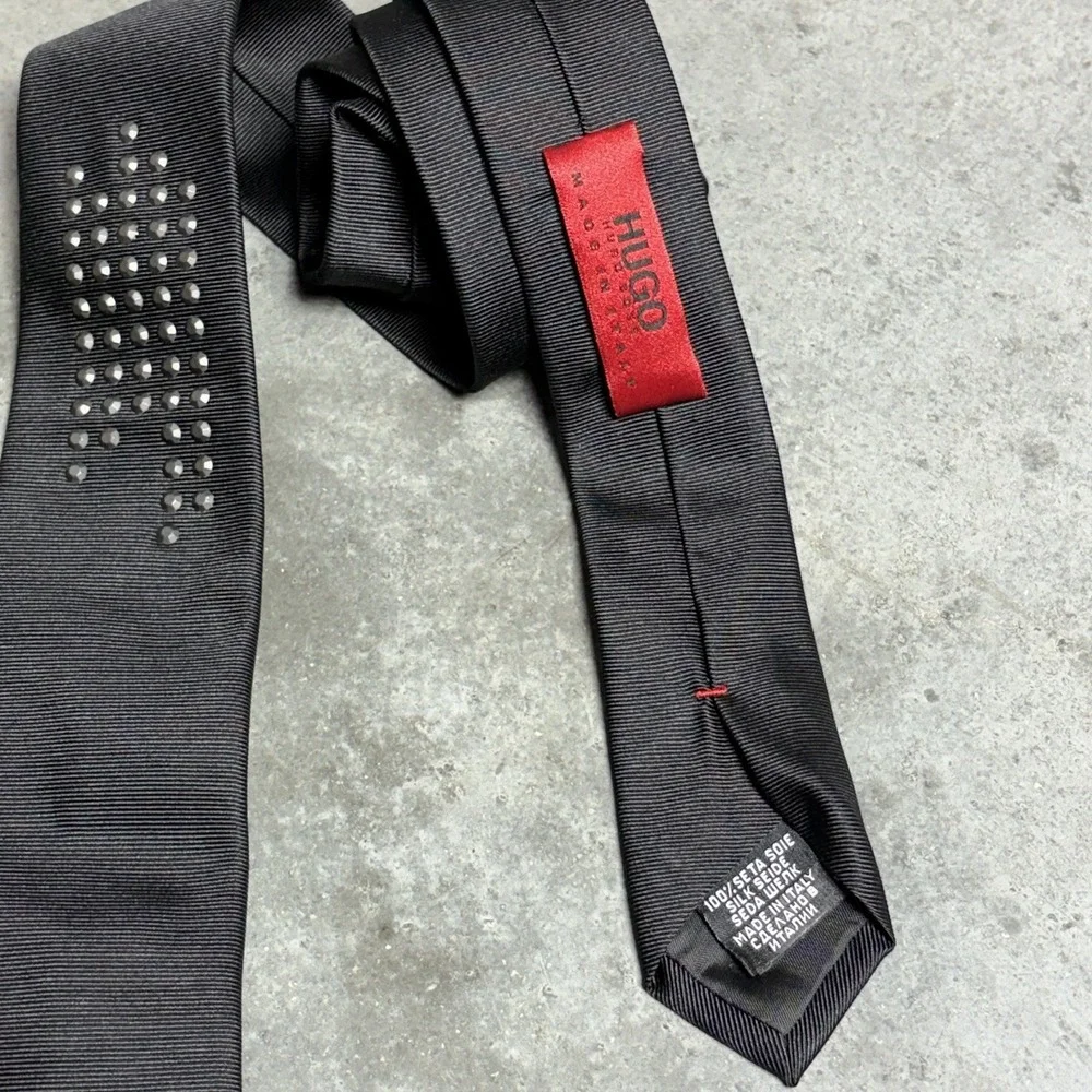 Hugo Boss Black Silk Skinny Tie With Silver Studs Embellished Y2K Designer NWT